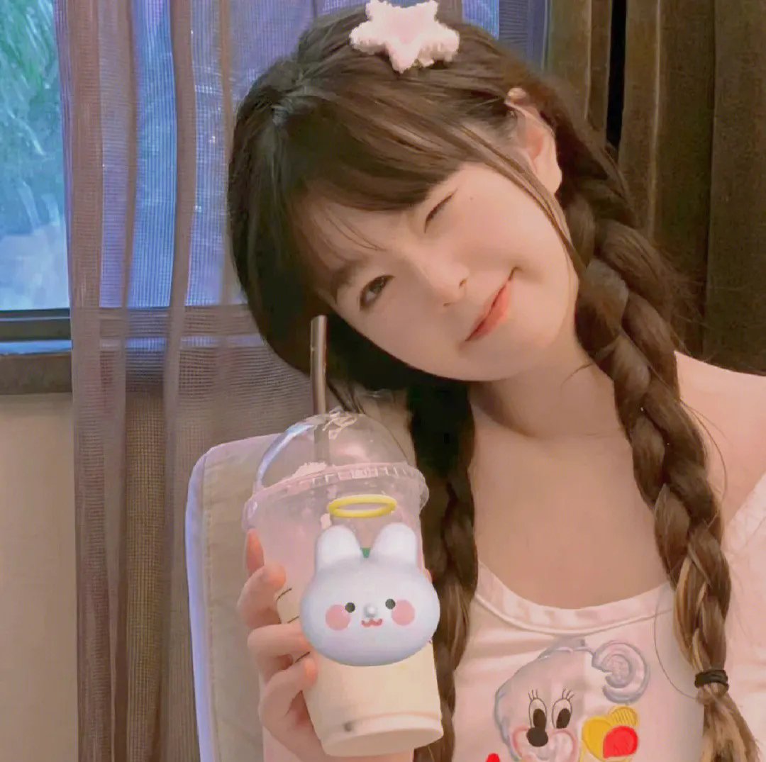 女高音们